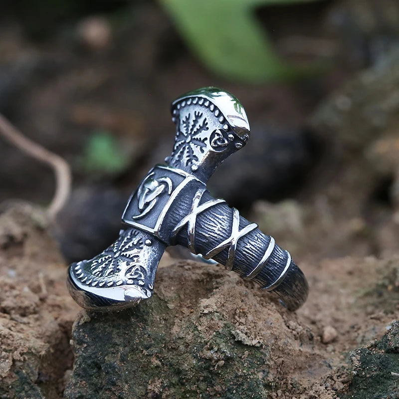 BAGUE VIKING HACHE DOUBLE FAIT MAIN EN ACIER INOXYDABLE