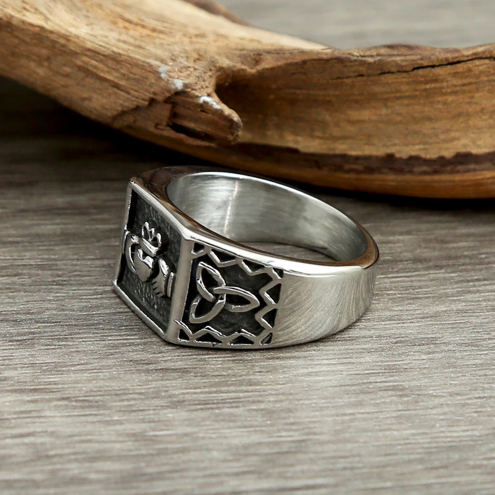 Bague Claddagh En Acier Inoxydable – Linda Collection – Taille Unique